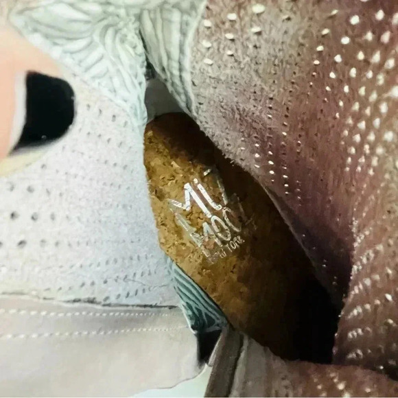 NWOT Miz Mooz Sundance Maggie Suede Perforated Bootie - Picture 11 of 11